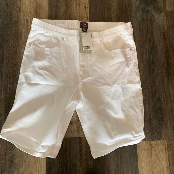 H&M Shorts Hm Mens Slim Fit Knee Length Shorts Made From Recycled Cotton Nwt 26 Retail